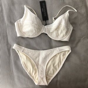 TRIANGL BIKINI